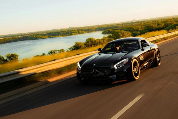 Découvrez les coulisses de la fabrication d'un système d'aide au stationnement